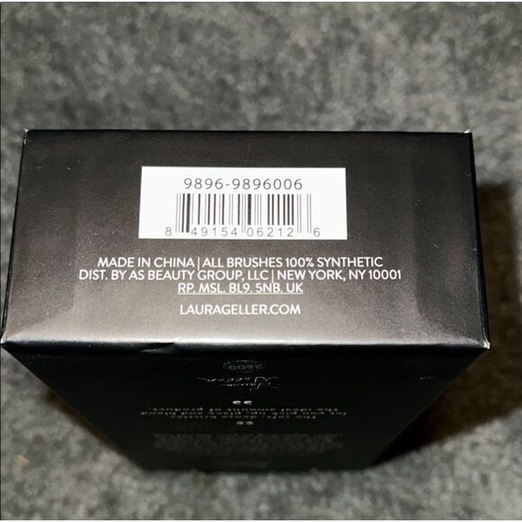Laura Geller Blending Beauties Face Brush Set Sealed, never opened. - Picture 6 of 7